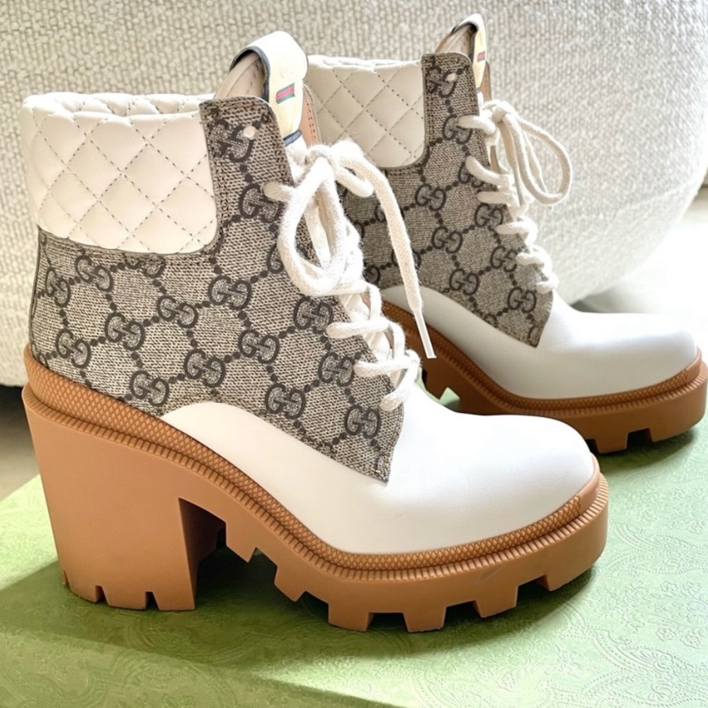 Gucci boots✨